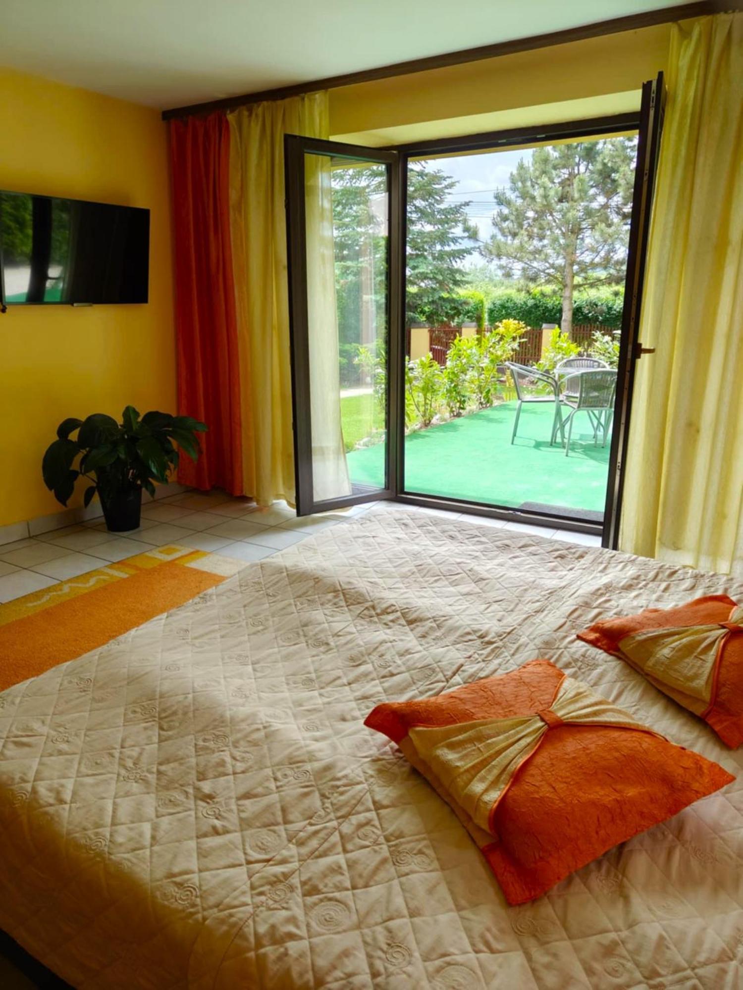 Guest house Dom Goscinny Przedmiescie Kielce